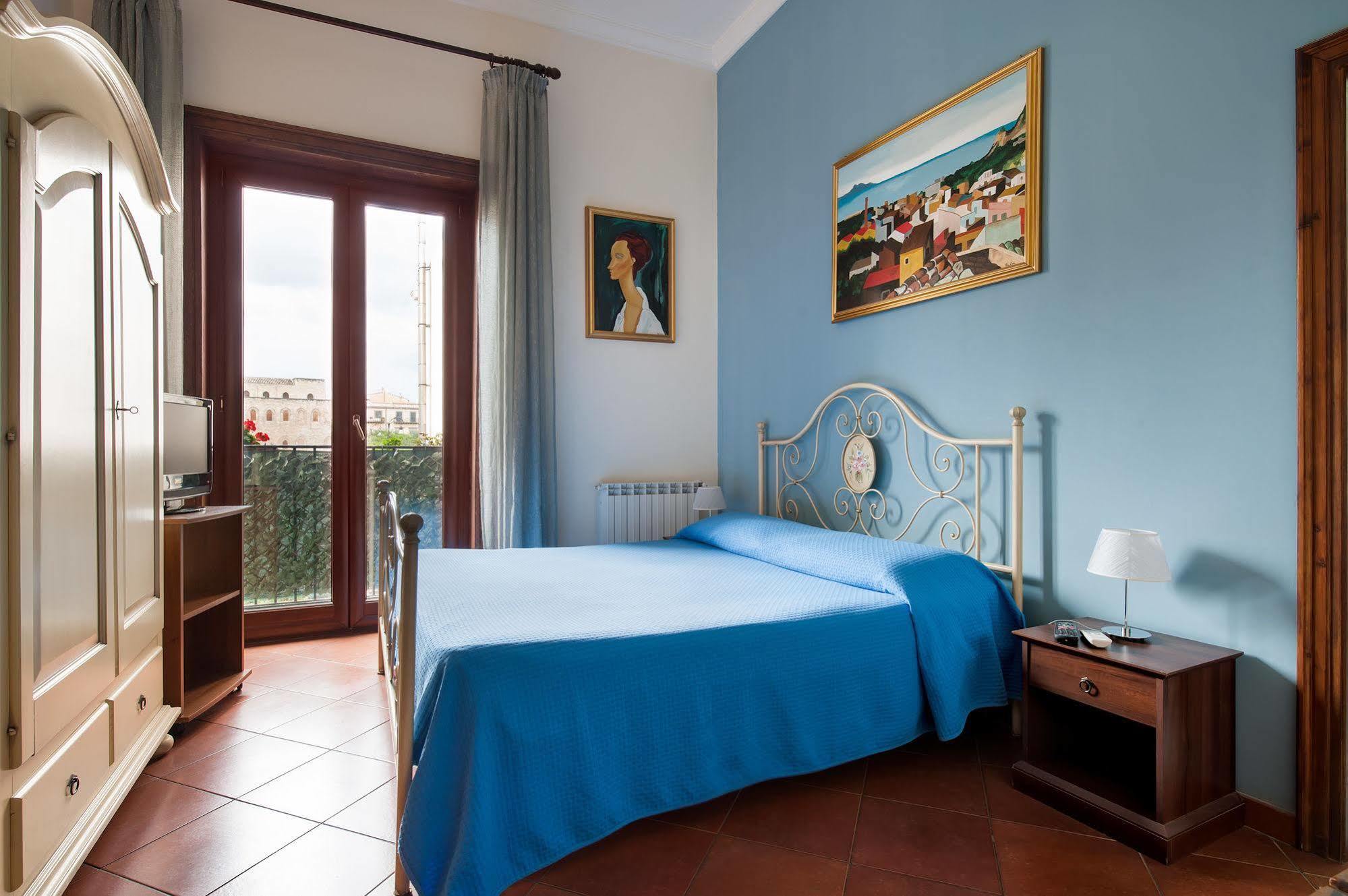 Casa Degli Artisti Frühstückspension 3*